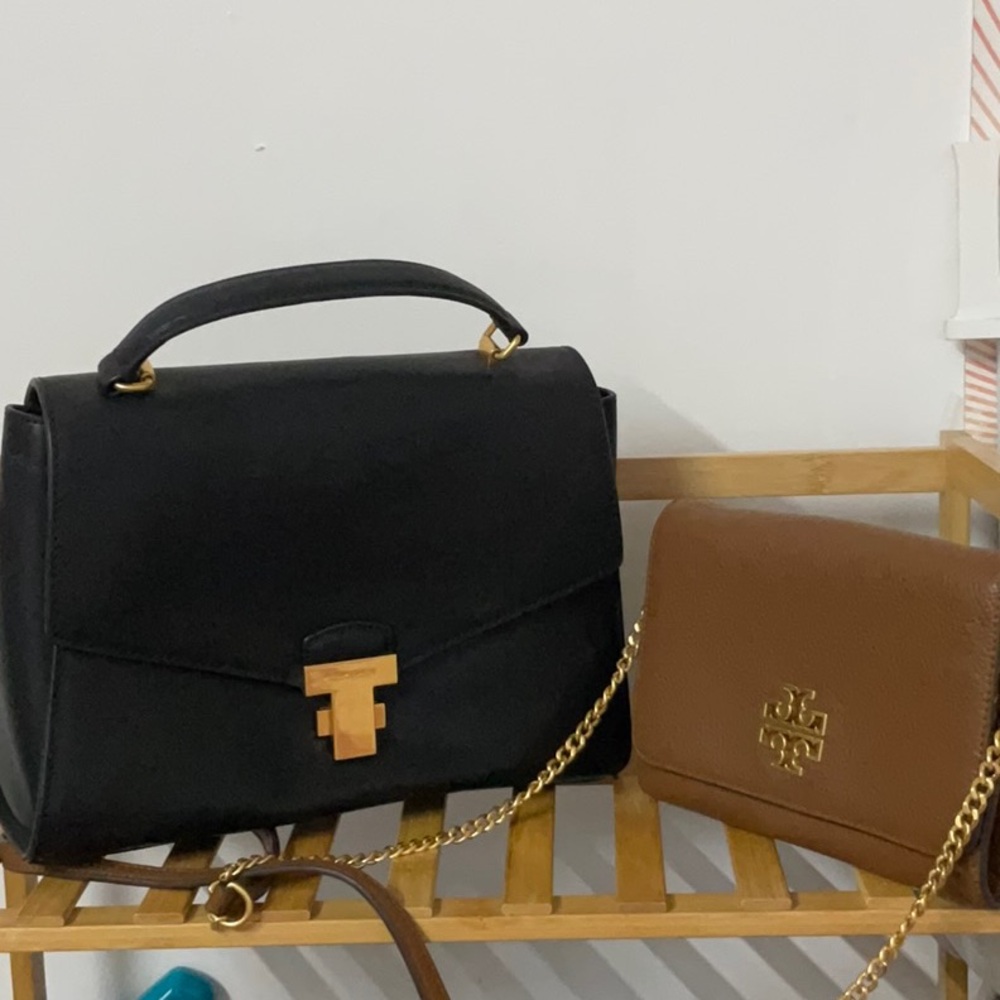 ❌SOLD❌TORY BURCH BAG GIVEAWAY ENTRY
